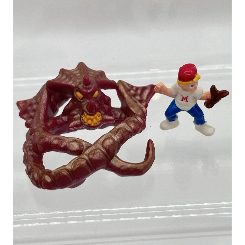Vintage Mighty Max Monster Head Imperial Dragon accessory  & Figure 90's